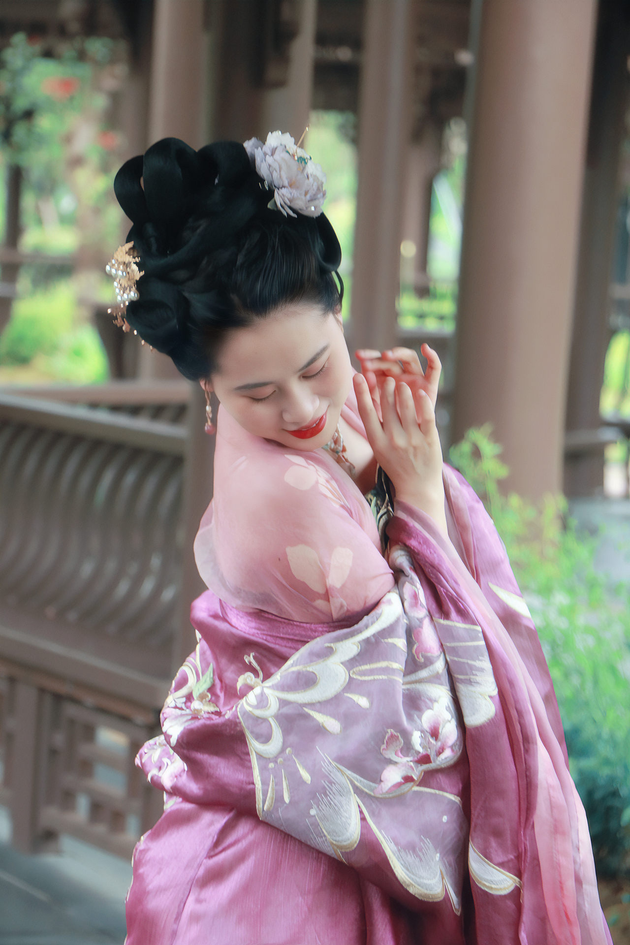 成都约拍 | 汉服摄影少女写真（图ZMzQwODU4Nzg0） - 人像摄影 - 站酷设计师LINANA念想原创素材 - 站酷ZCOOL