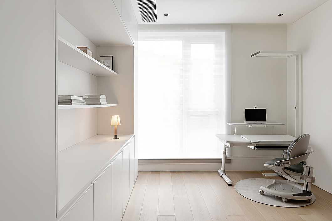 146㎡极简公寓,迷人的白色!