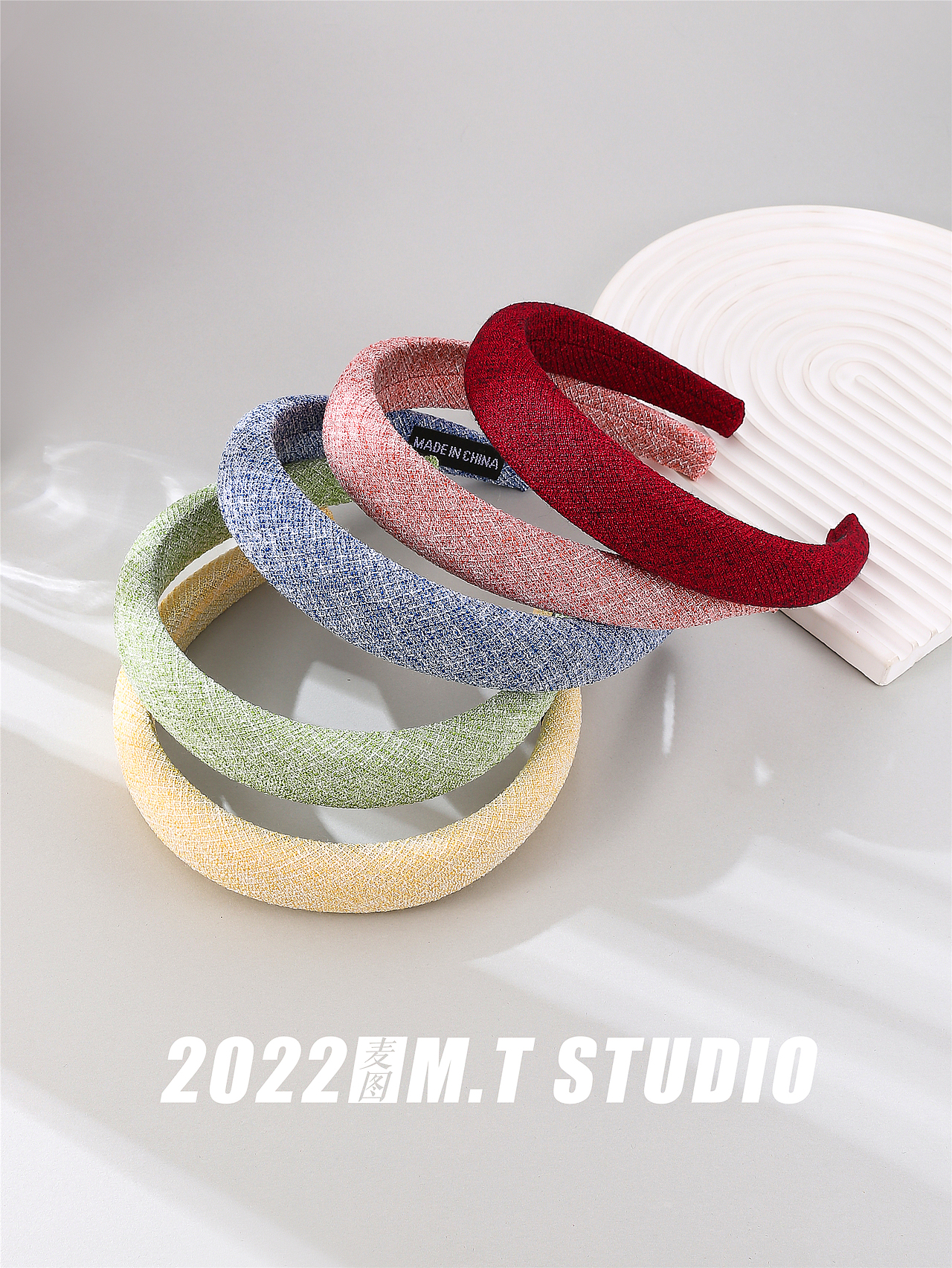 希音发饰静物图头饰发箍发夹拍摄（图ZMzE4MzcyMDU2） - 产品摄影 - 站酷设计师麦图商业摄影原创素材 - 站酷ZCOOL