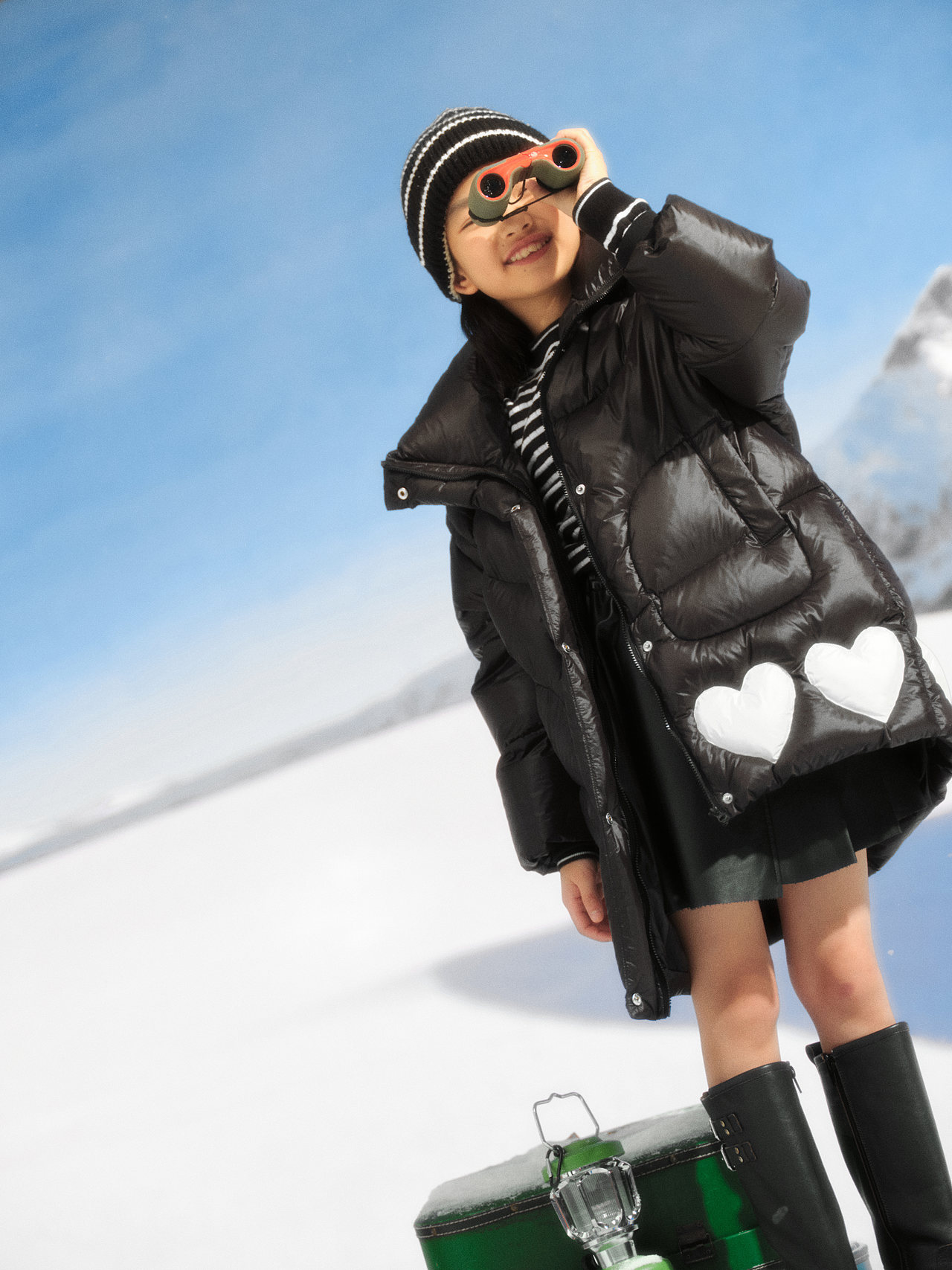 拍了下室内下雪Gxgkids 23aw campaign