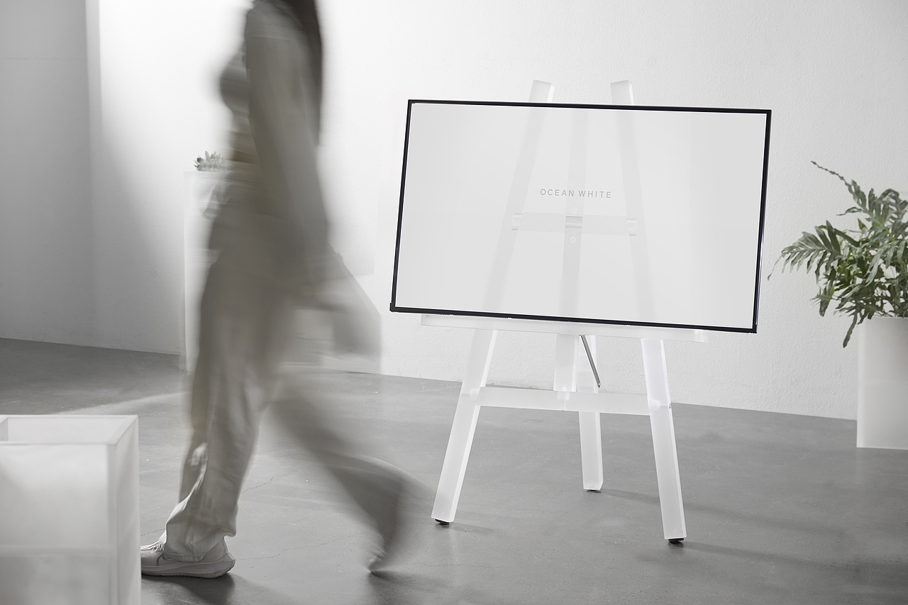 secondwhite_essence of the future（图ZMzQ3MjU4Mzgw） - 产品摄影 - 站酷设计师之相创意视觉原创素材 - 站酷ZCOOL