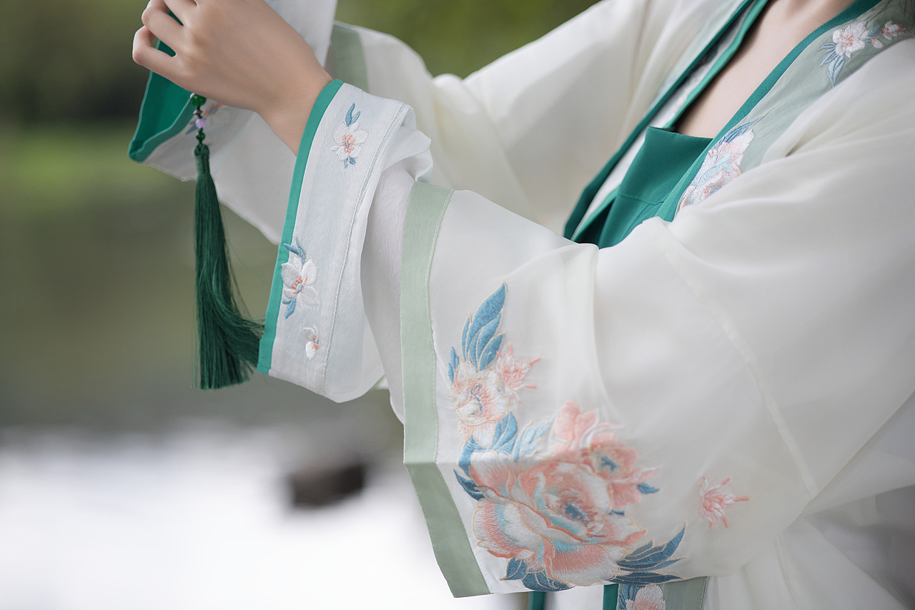 汉服设计成品展示｜雾间风