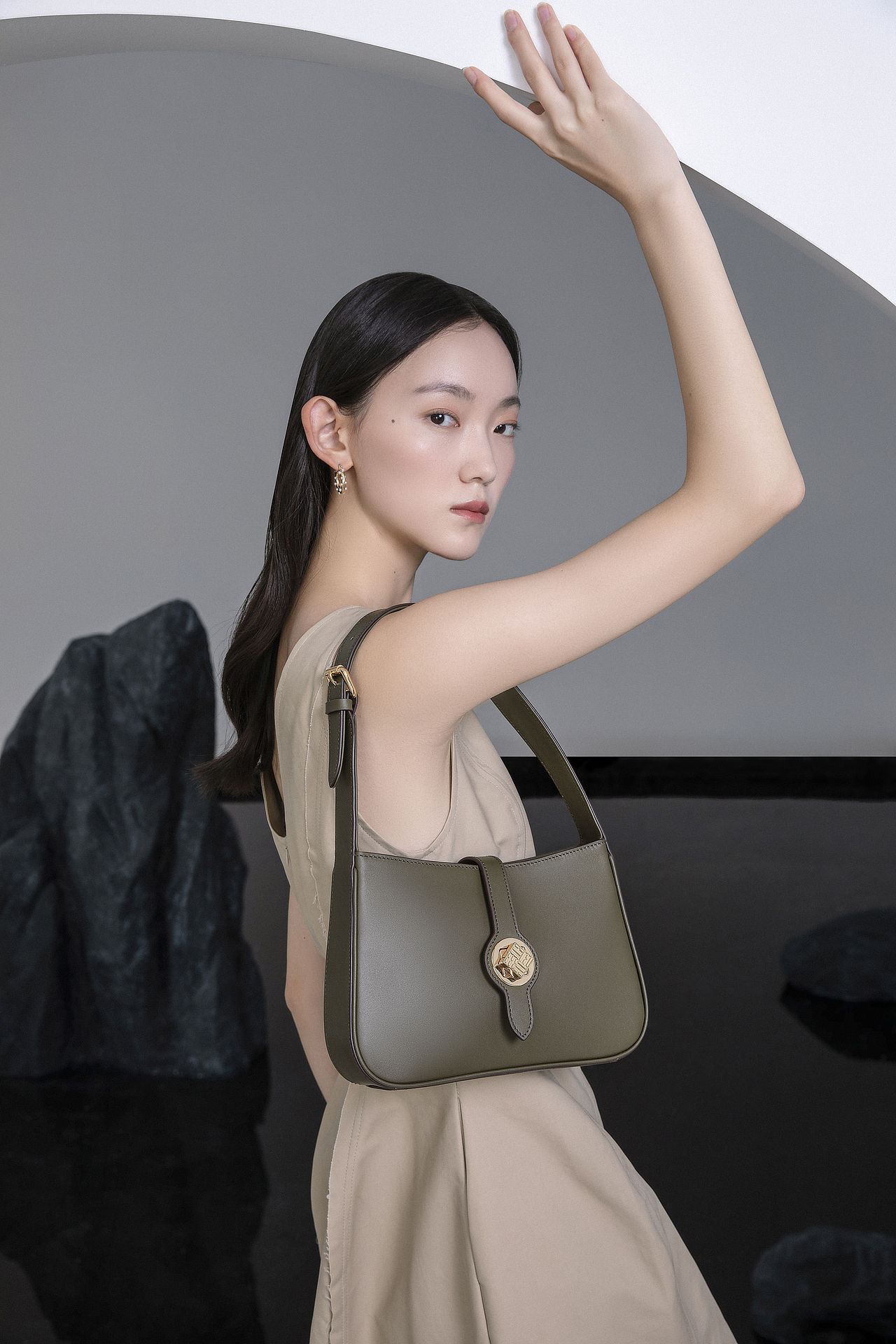 皮具品牌大星之家2022广告大片（图ZMzA0MzYxNzgw） - 品牌 - 站酷设计师O口studio原创素材 - 站酷ZCOOL