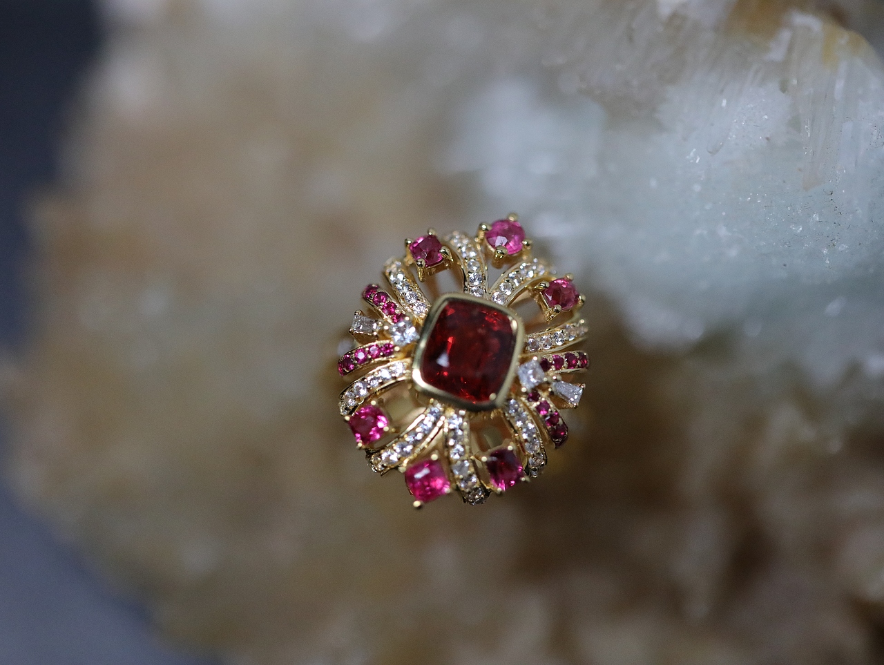 当我随手抓起几颗宝石