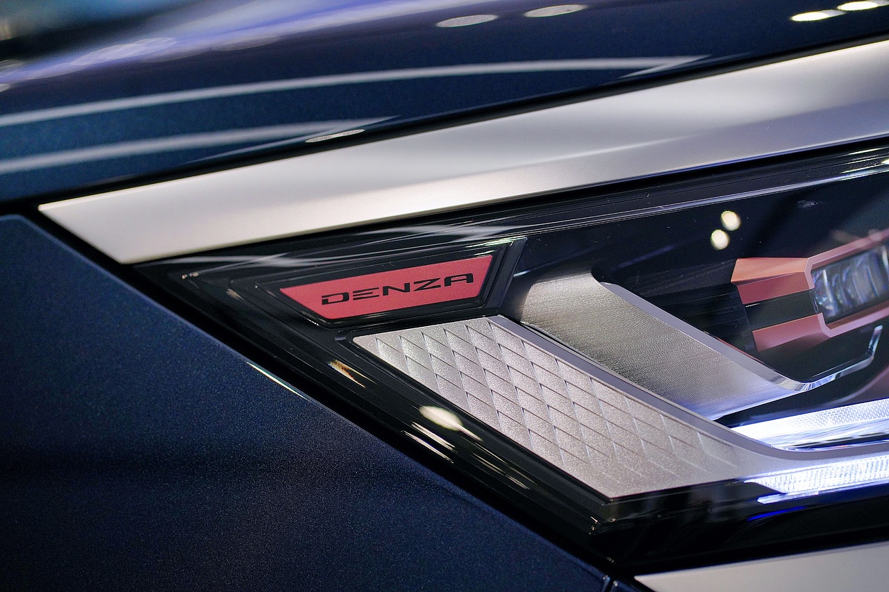 汽车摄影。腾势汽车