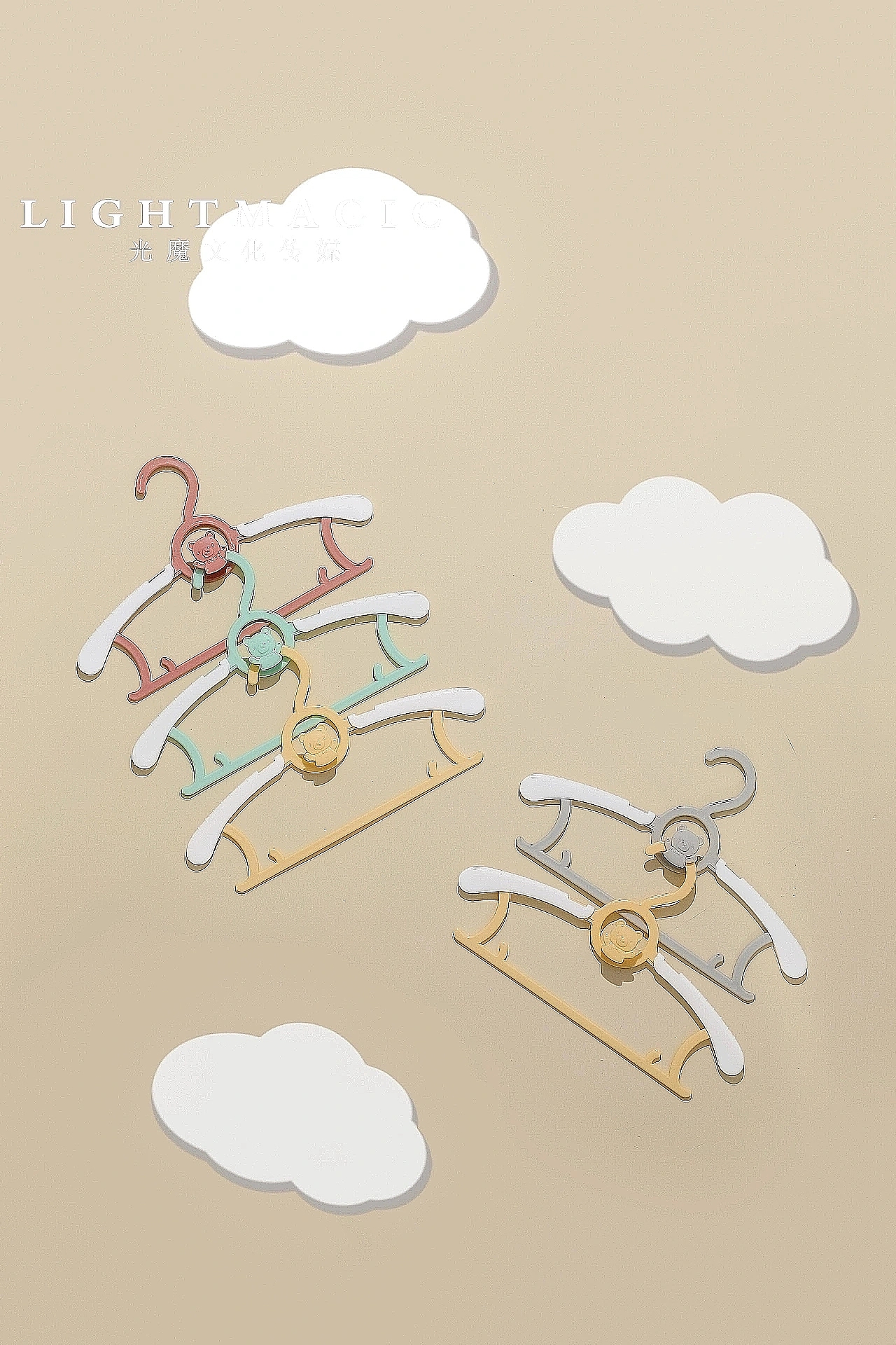 儿童衣架（图ZMzQzMjAwMDQ4） - 产品摄影 - 站酷设计师光魔第一帅原创素材 - 站酷ZCOOL