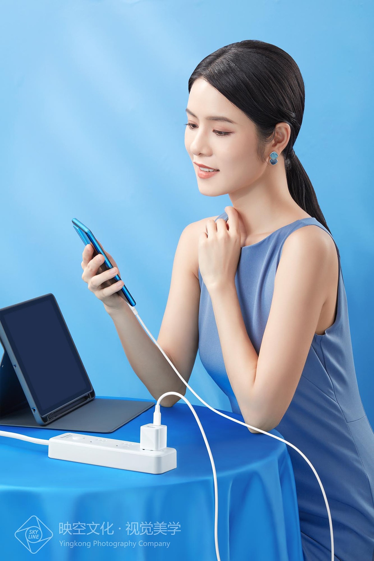 航嘉 快充头 充电器拍摄