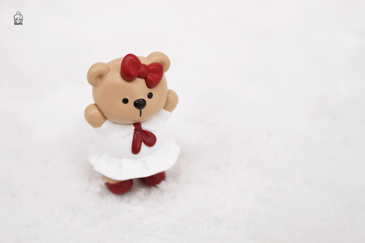 潮玩IP设计丨SLEEPIE红丝绒-限量款大娃