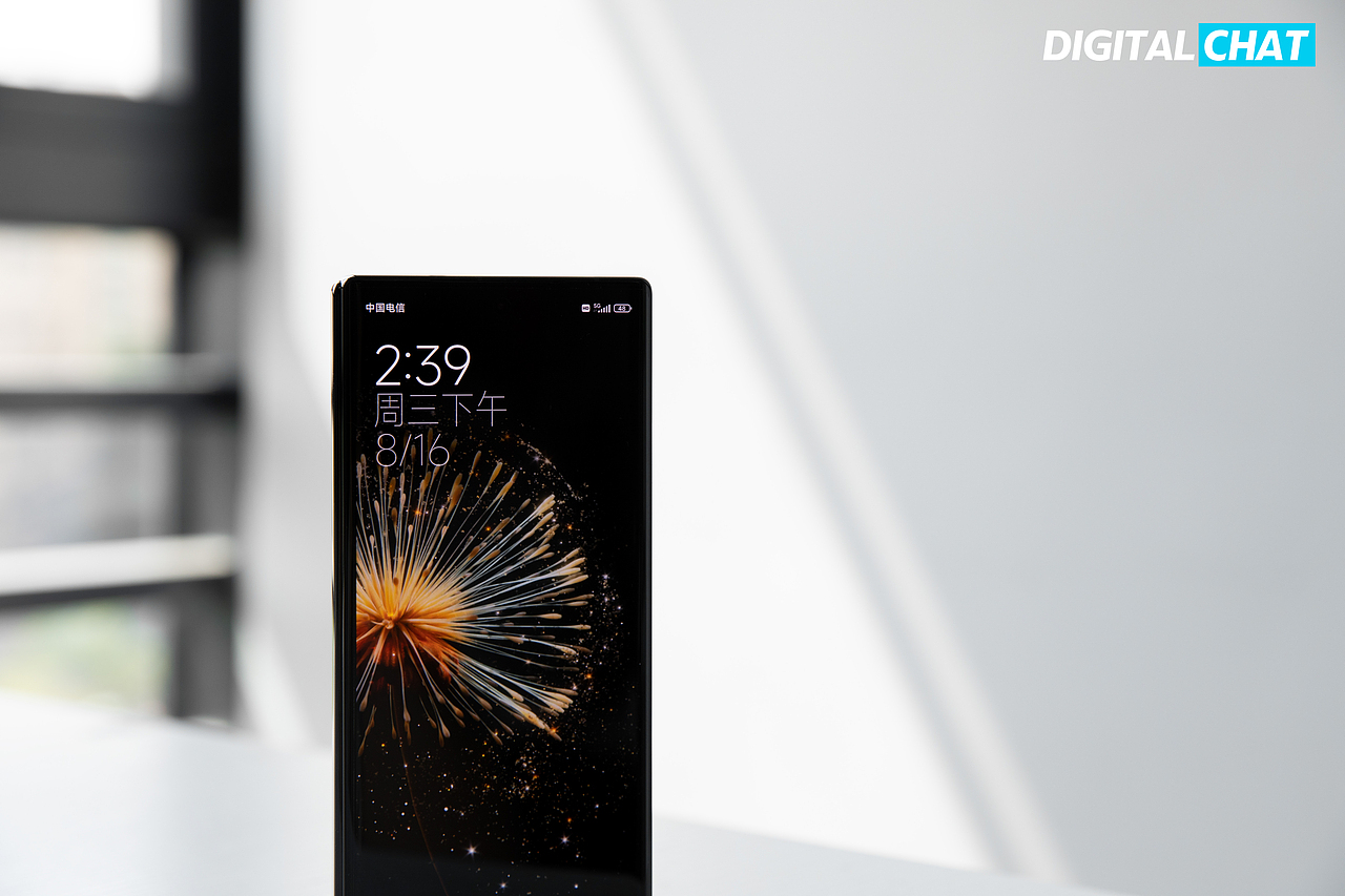 「DTCHAT」小米MIX Fold3（图ZMzQ4Nzk3NzI4） - 产品摄影 - 站酷设计师DTCHAT原创素材 - 站酷ZCOOL