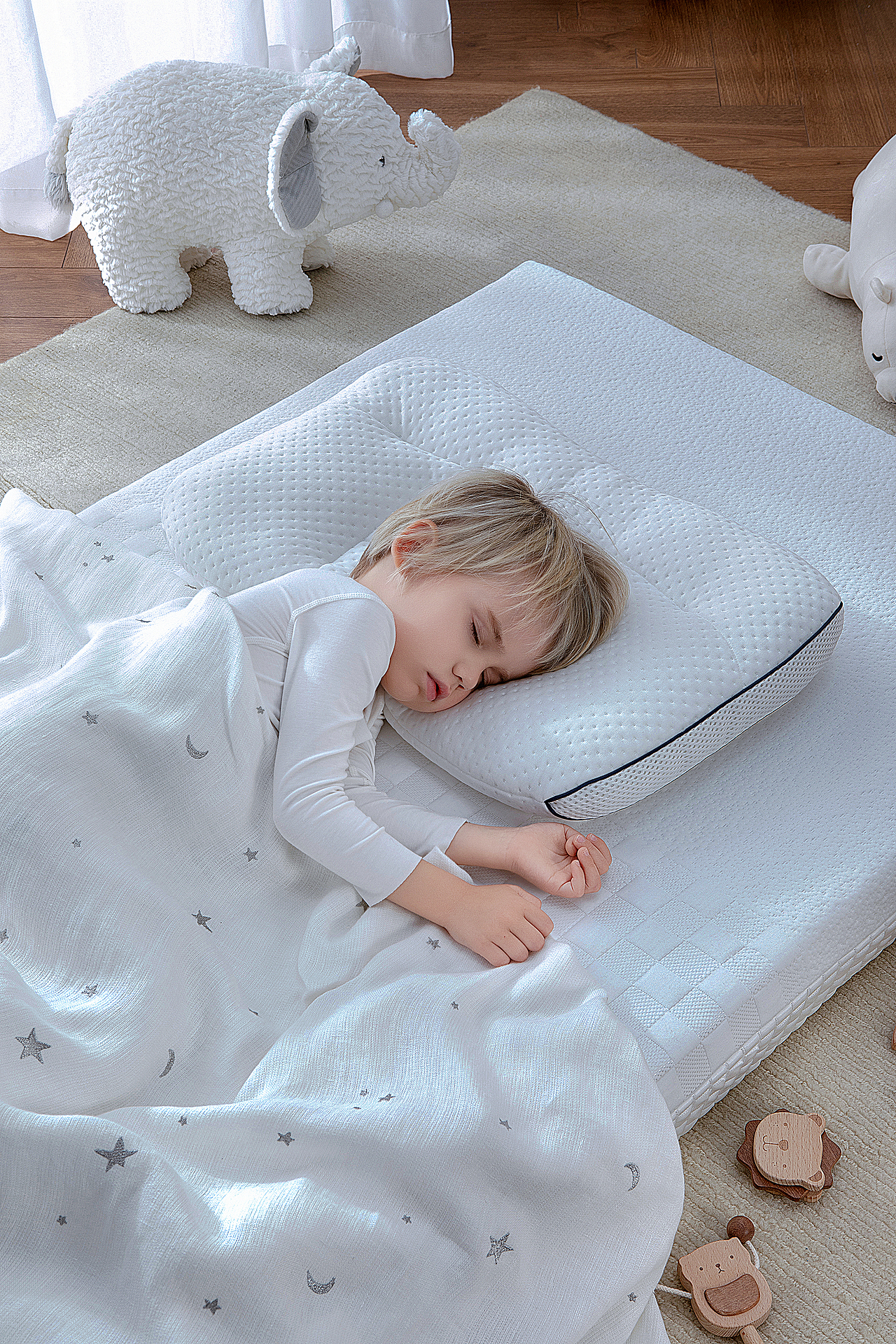 母婴产品拍摄| 英氏 & 摄艺（图ZMzY2MTgwNzQ4） - 产品摄影 - 站酷设计师摄艺视觉原创素材 - 站酷ZCOOL