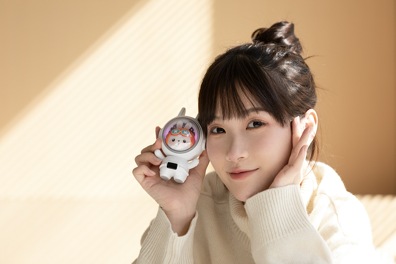 随手拍丨迈越太空兔暖手宝