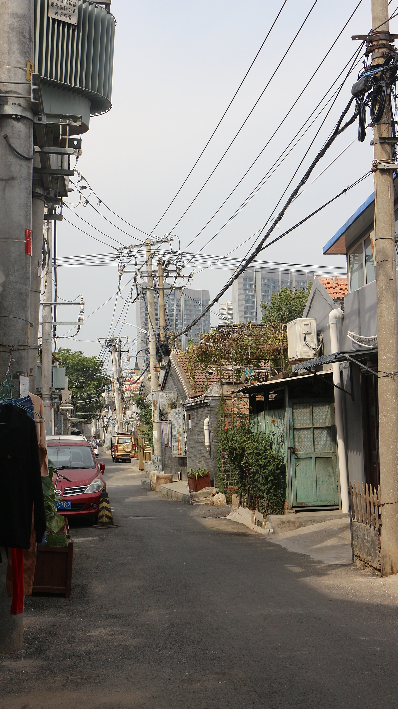 老房子胡同（图ZMzUyNjM4MjA4） - 人文/纪实摄影 - 站酷设计师川厂设计原创素材 - 站酷ZCOOL