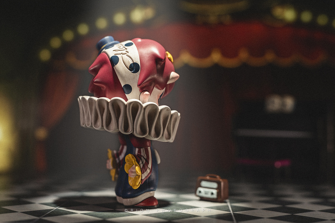 【潮玩拍摄】小王子Moone Joker（图ZMzExMjk5NTc2） - 产品摄影 - 站酷设计师摄影师瑞恩Rion原创素材 - 站酷ZCOOL