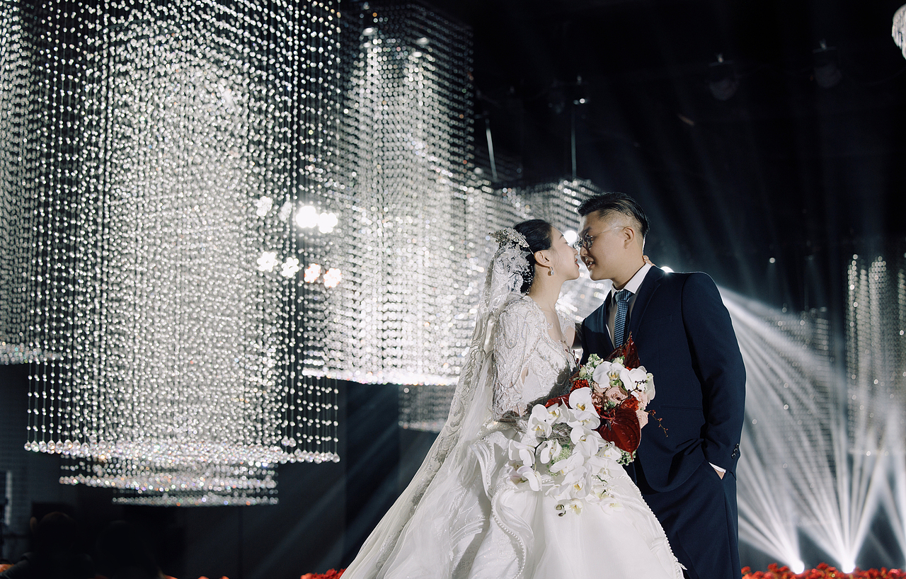 结婚🎎真的太开心啦!!!!!（图ZMzQwODQ1OTMy） - 人像摄影 - 站酷设计师是桶桶酱吖原创素材 - 站酷ZCOOL