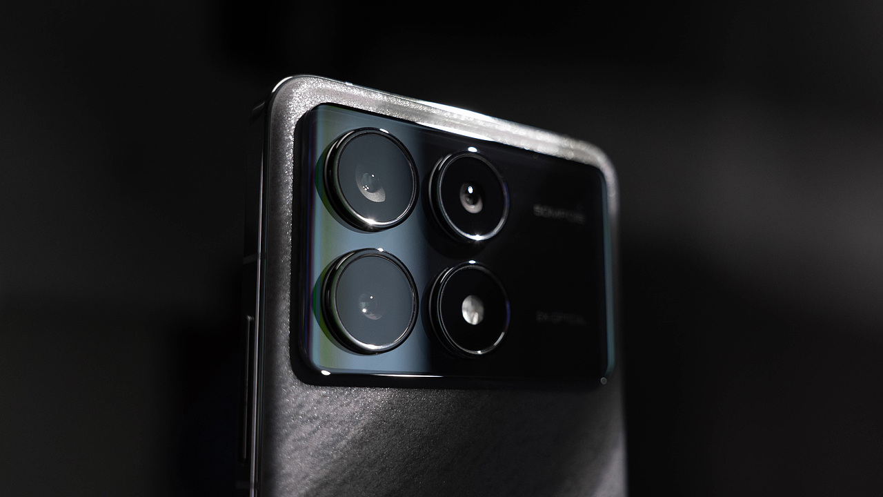 OPPO Find N3&红米K70 Pro（图ZMzYwNTI2MDgw） - 产品摄影 - 站酷设计师柴大狗原创素材 - 站酷ZCOOL