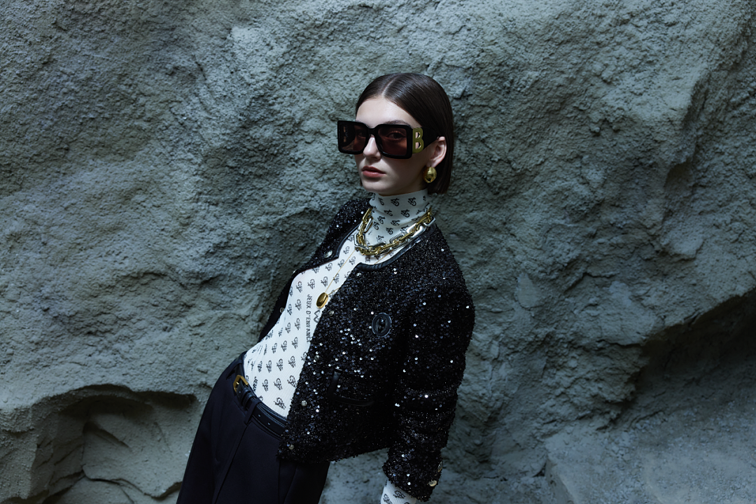 森禾视觉 │ AITU 2023秋季时尚大片（图ZMzUwNDIxMTc2） - 人像摄影 - 站酷设计师森禾视觉文化原创素材 - 站酷ZCOOL