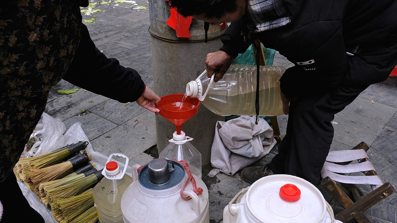 贵州年味~双味稻花鱼