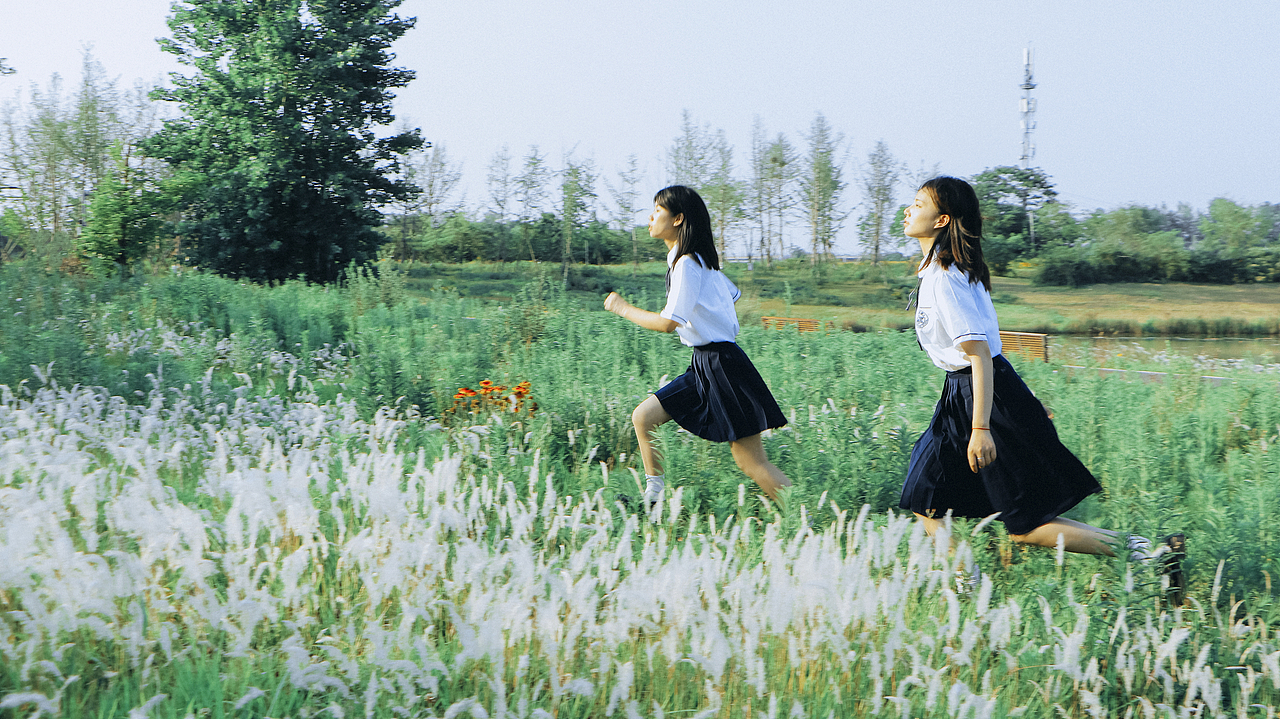 无限次回想的那个夏天（图ZMzQzNDQ0NDA4） - 人像摄影 - 站酷设计师juvenile奶瓶原创素材 - 站酷ZCOOL