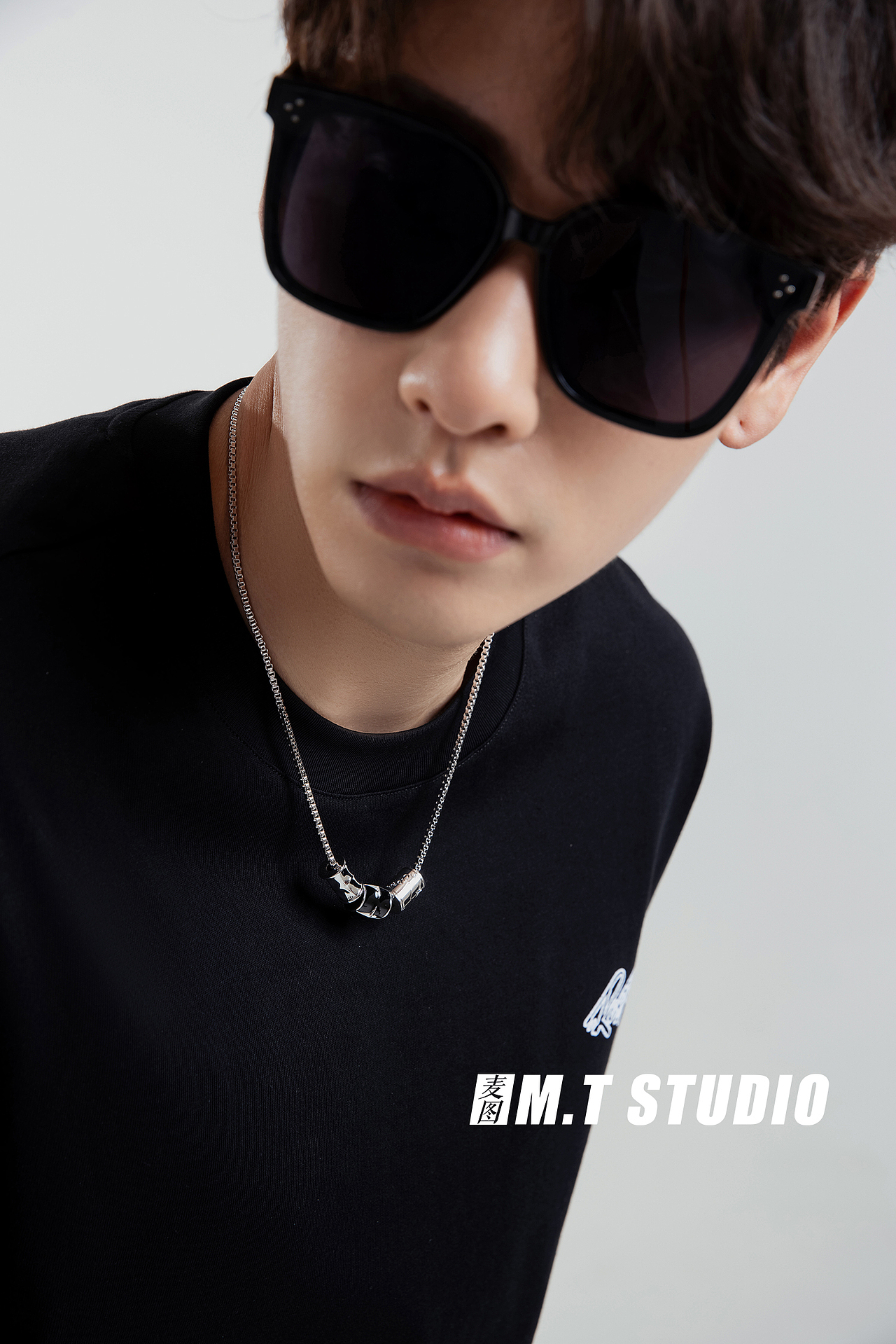 男模银饰手镯戒指饰品首饰男士项链冷酷