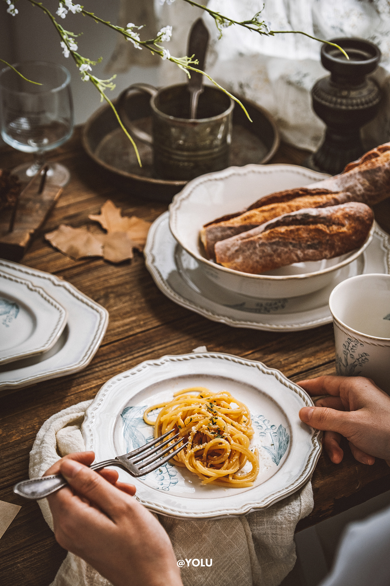 八月复古（图ZMzExOTk4MzAw） - 产品摄影 - 站酷设计师有鹿摄影视觉YOLU原创素材 - 站酷ZCOOL