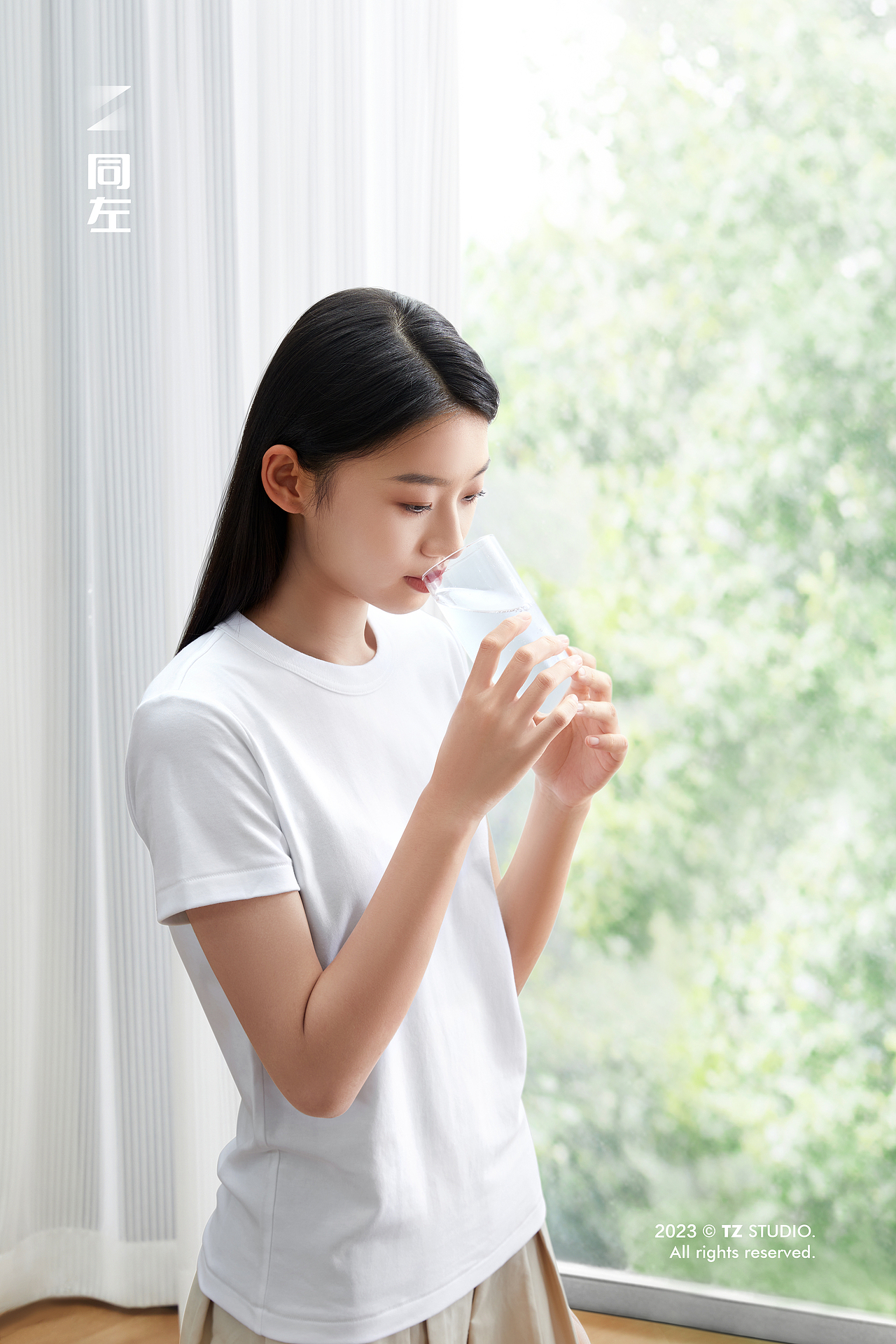 美塔璞儿✖同左 | 人像场景拍摄（图ZMzUzODAzOTA0） - 产品摄影 - 站酷设计师同左摄影原创素材 - 站酷ZCOOL