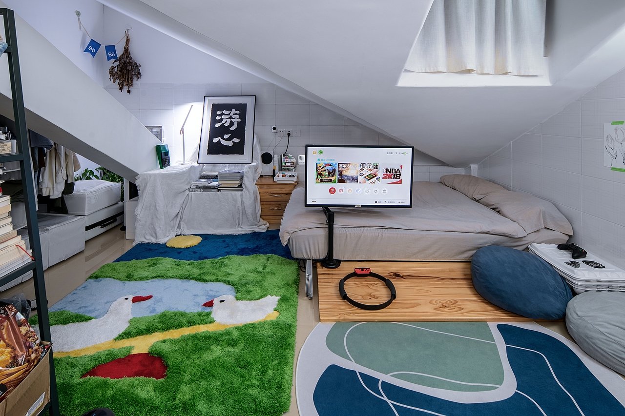 废 物 美 学 自 留 地