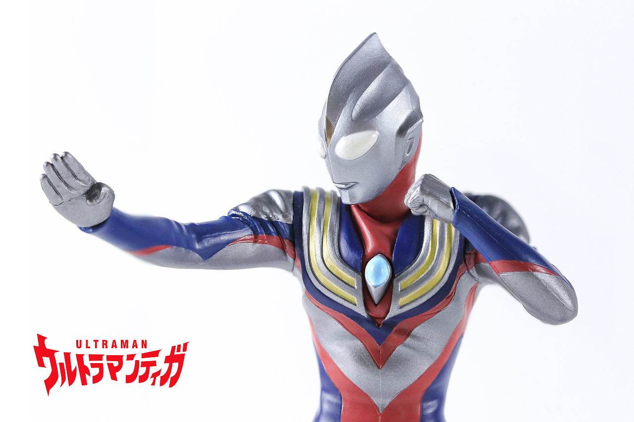 手办摄影 复合型迪迦手办（图ZMzAwMzQxNzIw） - 产品摄影 - 站酷设计师工具人小Chen原创素材 - 站酷ZCOOL