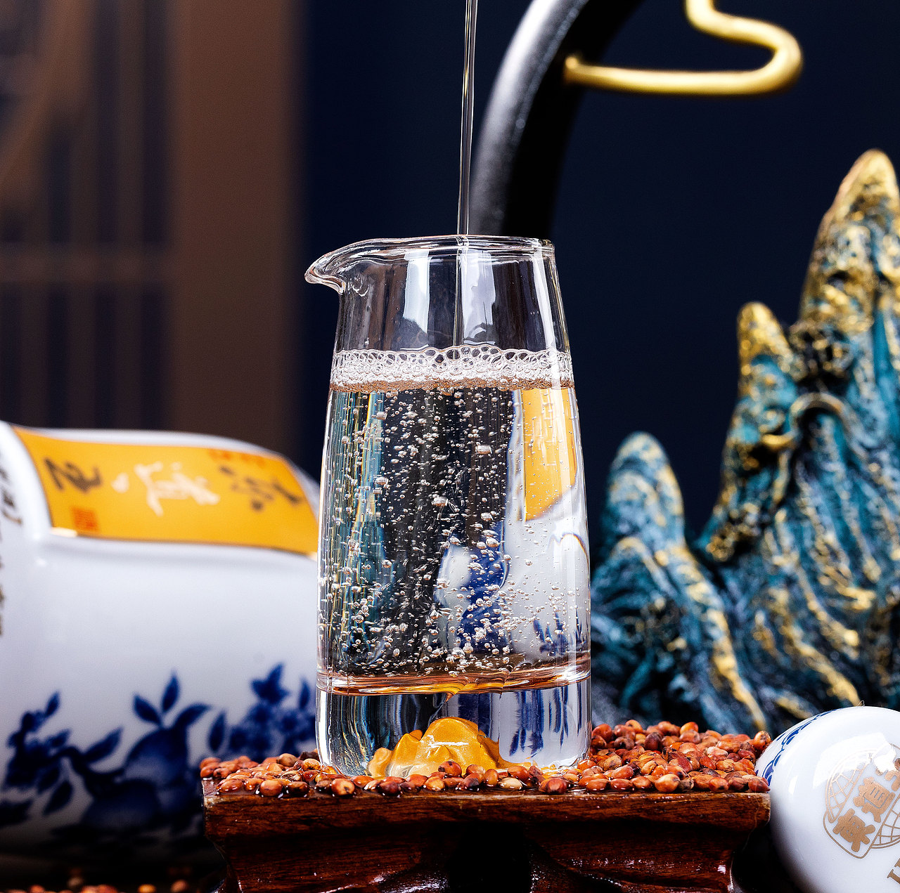 白酒产品拍摄（图ZMzIwNTc4NDI4） - 产品摄影 - 站酷设计师映摄传媒原创素材 - 站酷ZCOOL