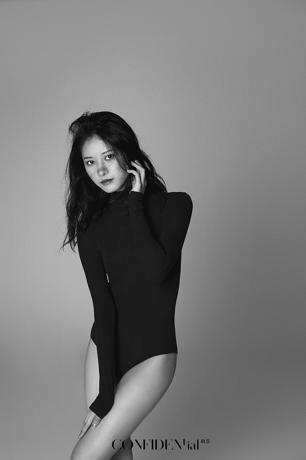 邹晓 X CONFIDENTial机要 X 烟火（图ZMzQ1ODgyNjAw） - 人像摄影 - 站酷设计师摄影师邹晓原创素材 - 站酷ZCOOL