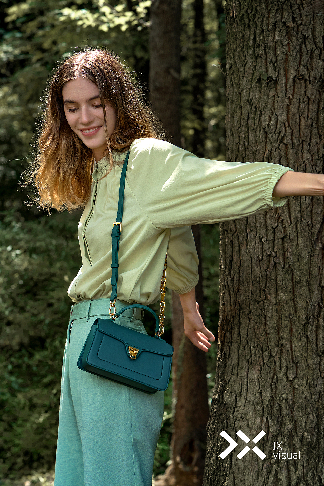 CO秋季大片（图ZMzExMjk5NjM2） - 海报 - 站酷设计师上海堇像视觉原创素材 - 站酷ZCOOL