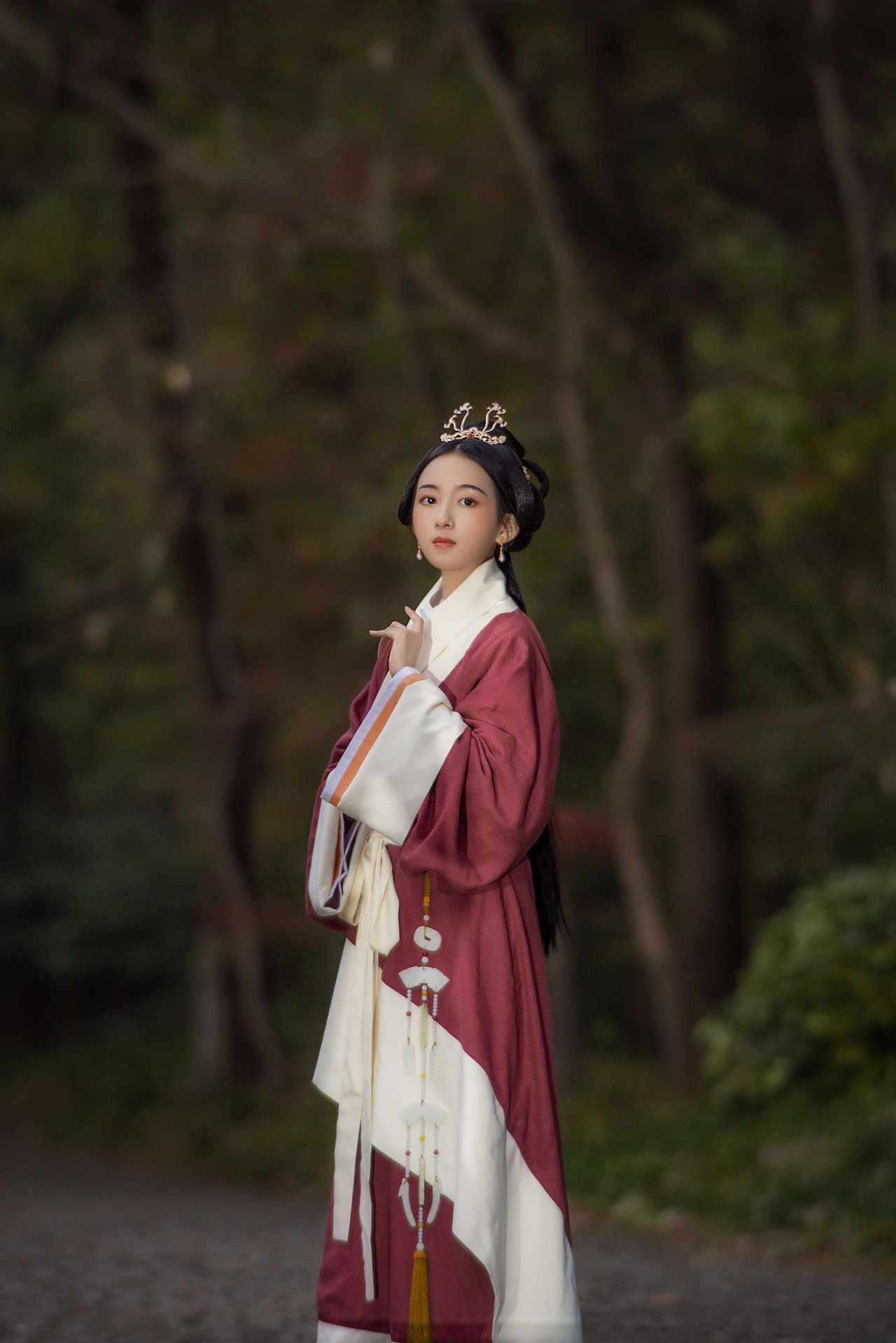 枫林晚（图ZMzEwNTA0MDE2） - 人像摄影 - 站酷设计师糊涂仙人LEO原创素材 - 站酷ZCOOL