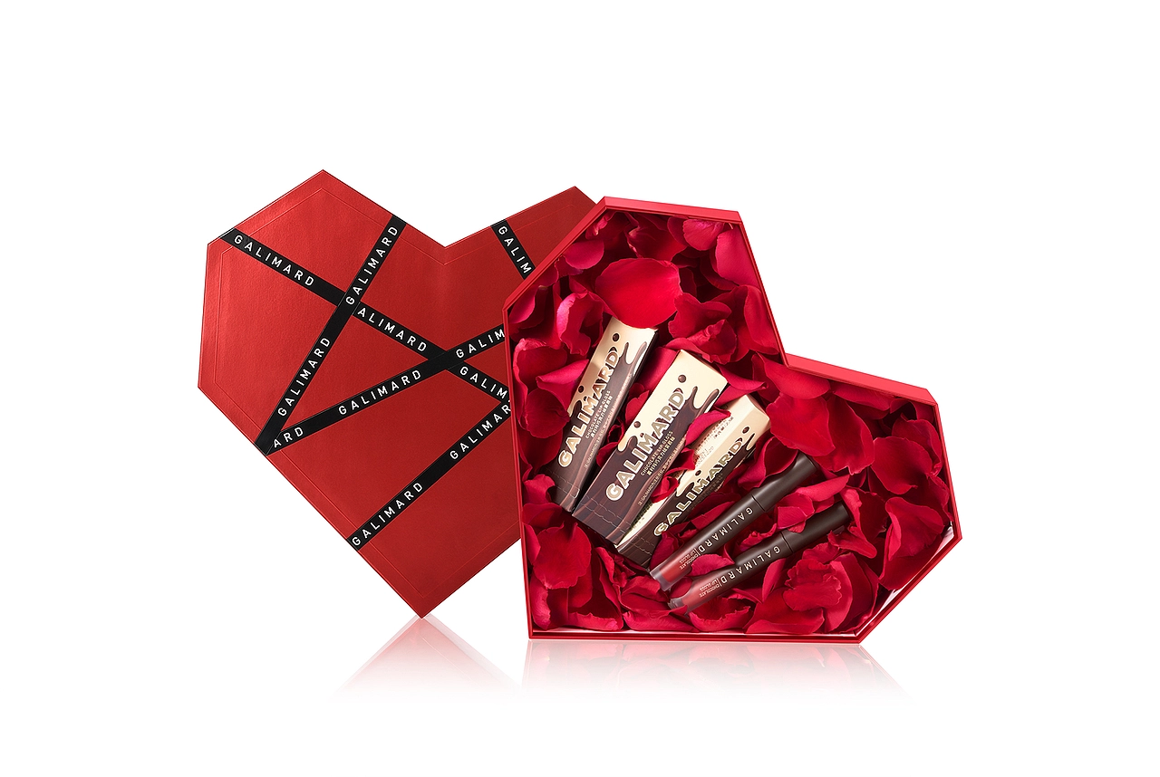 嘉利玛平面拍摄