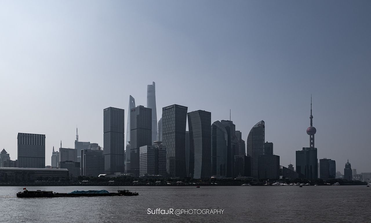 街头摄影 上海滨江之间