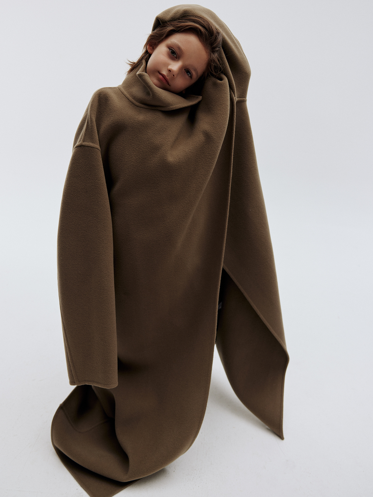 妆发 | ROSELINGLING 2023 AW