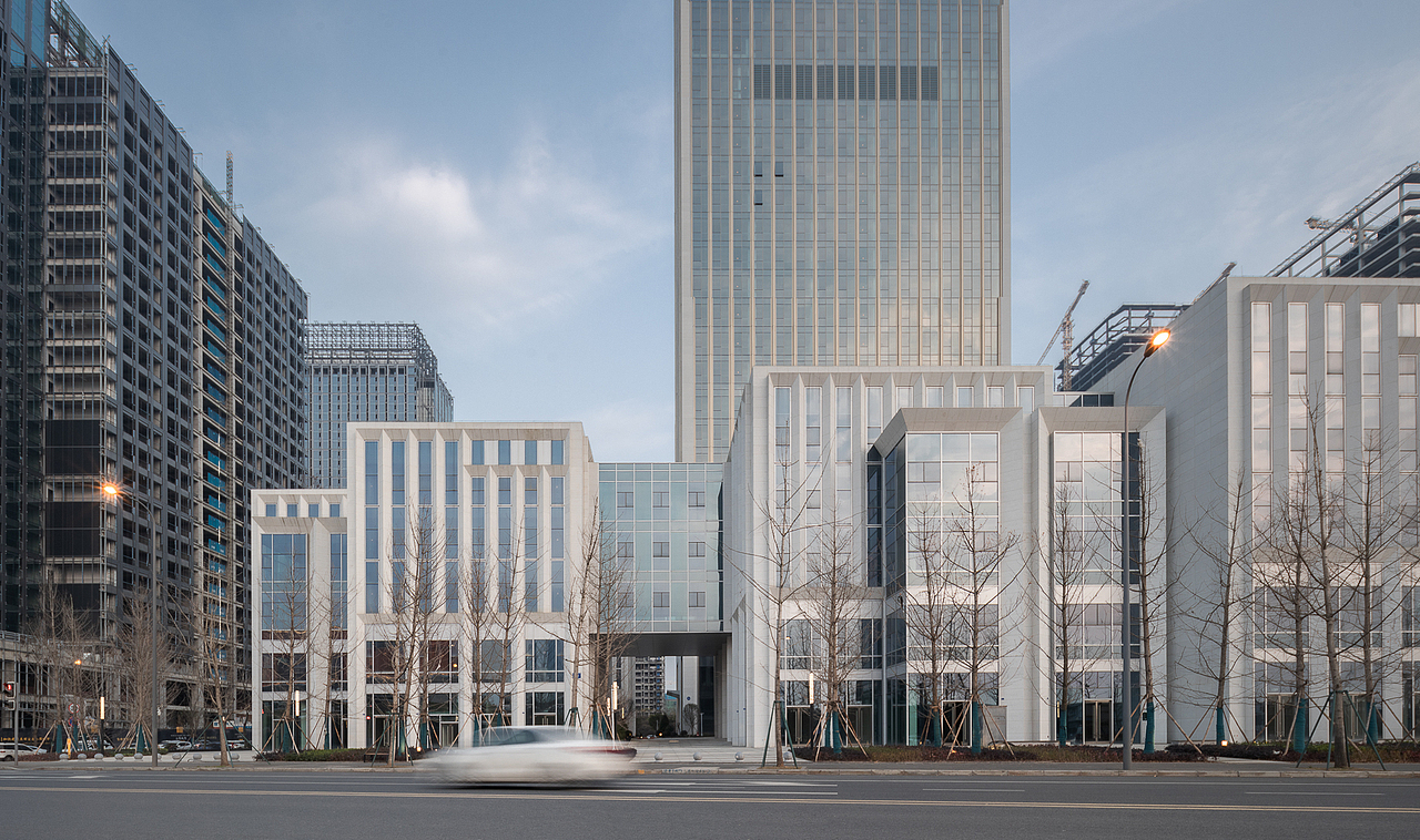 成都传化中心（图ZMzExNzI5NzY4） - 环境/建筑摄影 - 站酷设计师梁文军原创素材 - 站酷ZCOOL