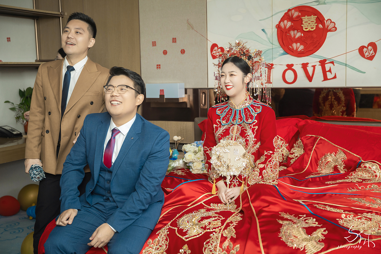 婚礼跟拍｜你笑起来真好看（图ZMzA3OTAxMDg0） - 婚礼摄影 - 站酷设计师与你婚礼摄影原创素材 - 站酷ZCOOL