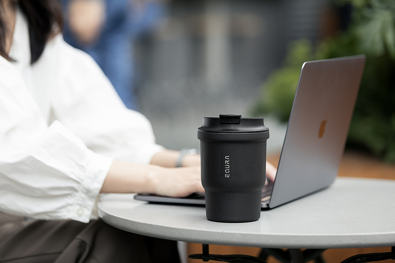 随手拍丨一克拉保温杯 矮（图ZMzQ2NTcxNDk2） - 产品摄影 - 站酷设计师白底图原创素材 - 站酷ZCOOL