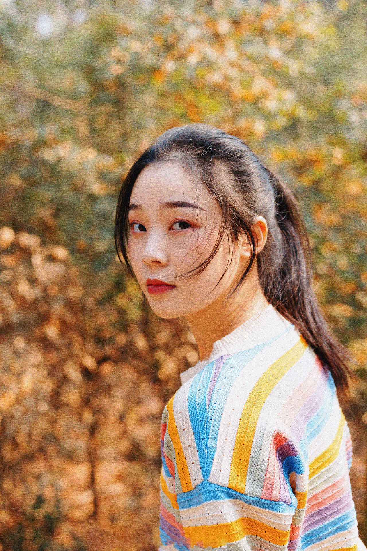 人像写真（图ZMzAwNjgwMTcy） - 人像摄影 - 站酷设计师ccc同学原创素材 - 站酷ZCOOL