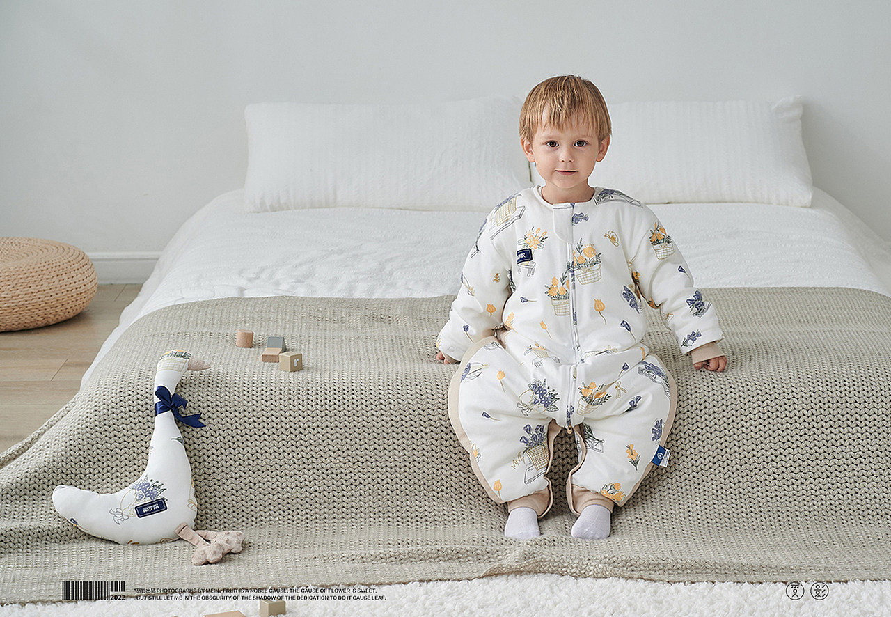 佰丝俐 蚕丝睡袋拍摄（图ZMzMyNzc5MzM2） - 产品摄影 - 站酷设计师觅影文创原创素材 - 站酷ZCOOL