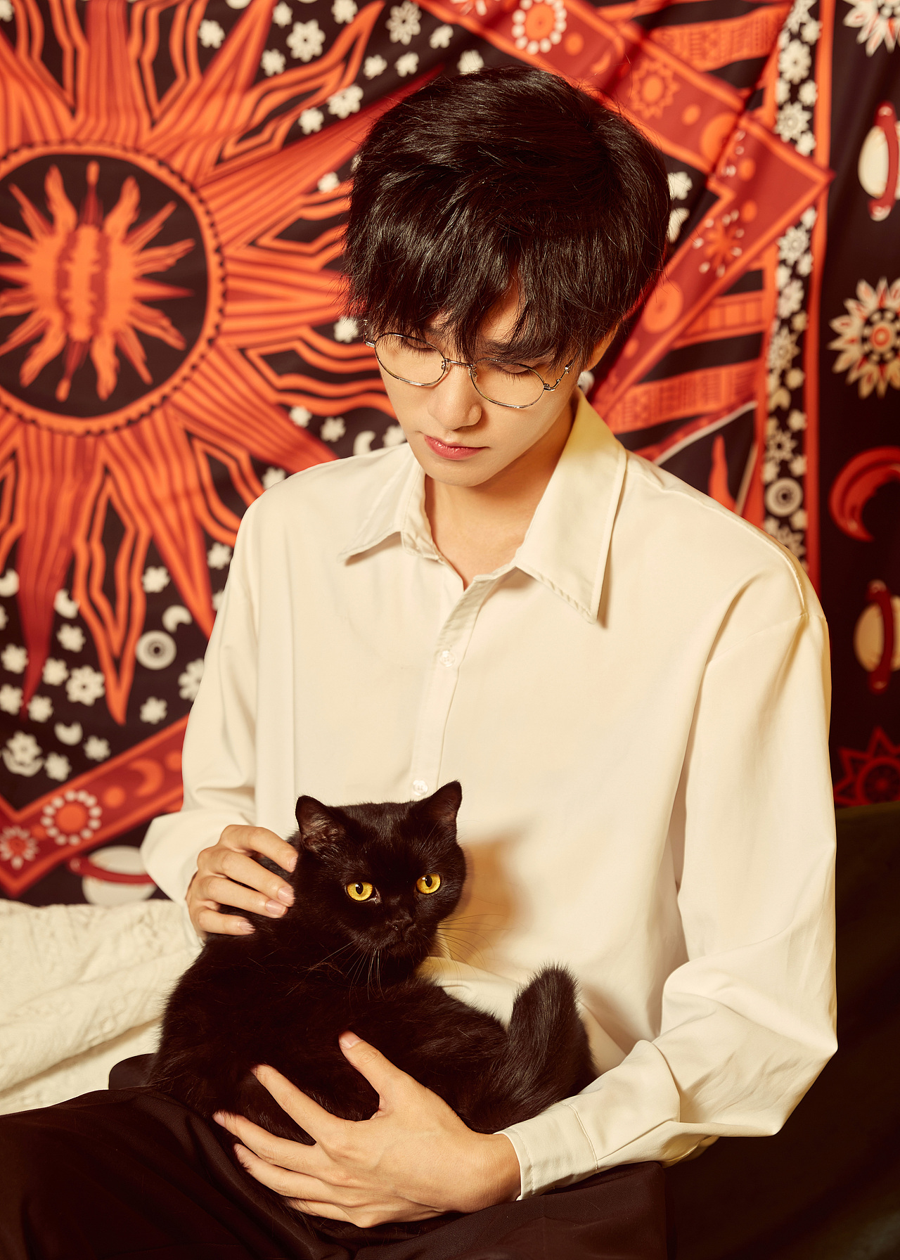 艺人公式照 | SHOOTTOKILL（图ZMzE5NTI3MDI4） - 人像摄影 - 站酷设计师令人迷惑的卡老师原创素材 - 站酷ZCOOL