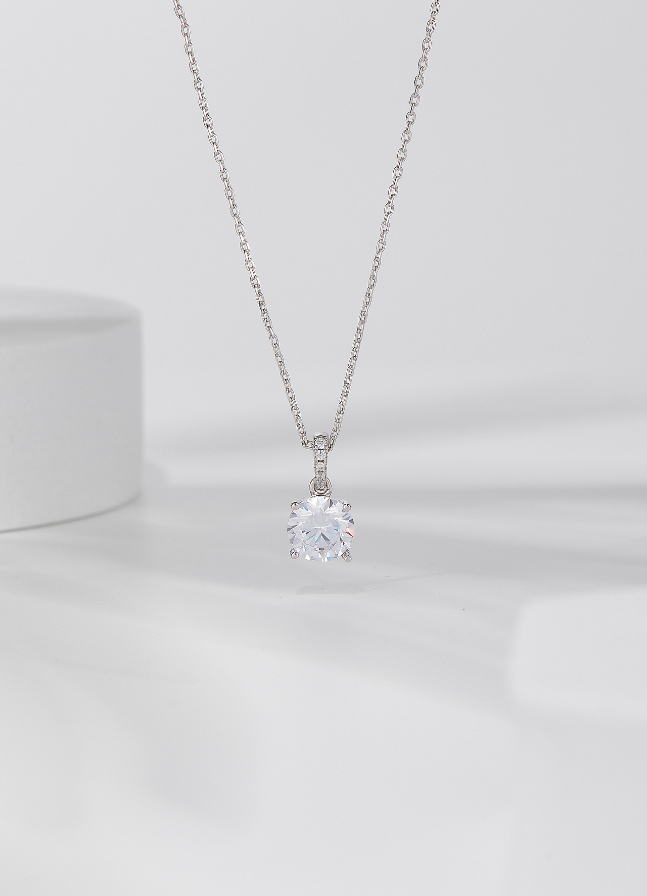 珠宝首饰拍摄 项链简约首饰电商场景主图（图ZMzI4OTQwOTI4） - 产品摄影 - 站酷设计师云一摄影原创素材 - 站酷ZCOOL