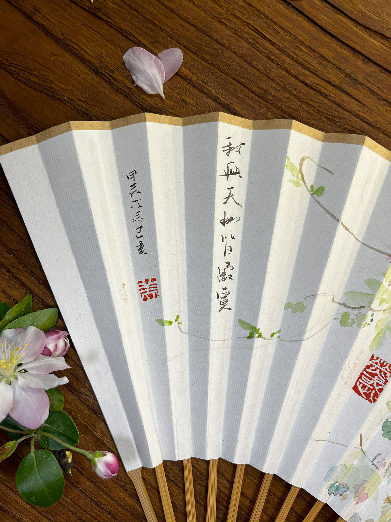 一把小扇（图ZMzcxMDQ5ODE2） - 绘画 - 站酷设计师甲辰小夏原创素材 - 站酷ZCOOL
