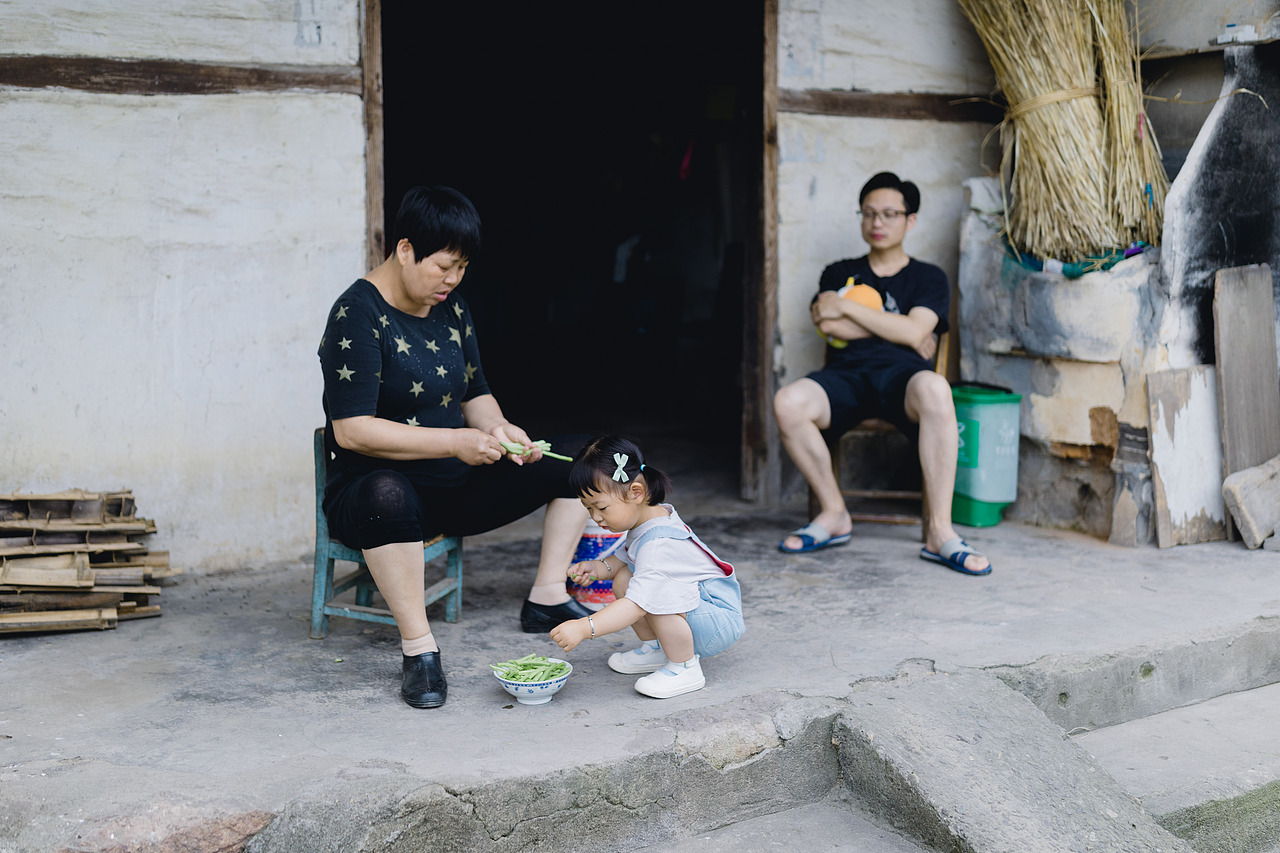 带了很多杨梅回杭