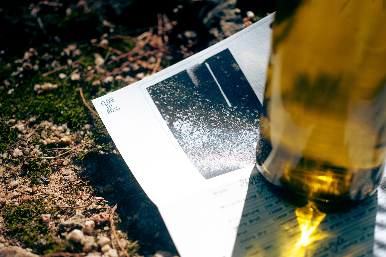 CLOSE TO ABYSS / WINE（图ZMzI4OTkyMjU2） - 包装 - 站酷设计师Pharaoh_Ars_摆薯原创素材 - 站酷ZCOOL