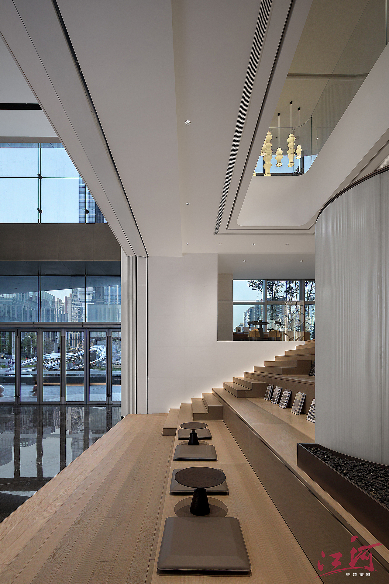 办公空间摄影|探索高大空间中的原始质感（图ZMzY2MTU2NzM2） - 环境/建筑摄影 - 站酷设计师室内空间摄影原创素材 - 站酷ZCOOL