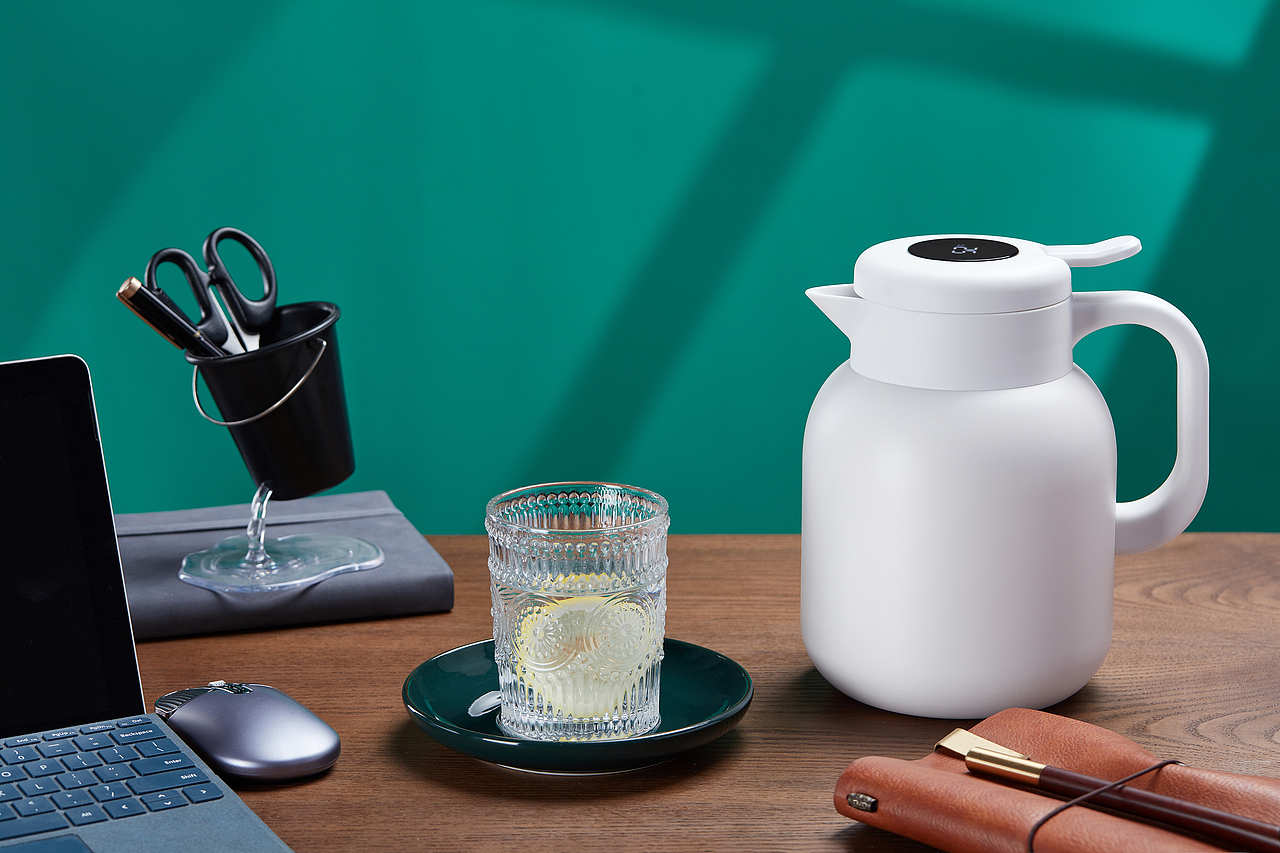 保温水壶 & 场景+显温 | 电商摄影（图ZMzMwMjQ2MDI4） - 产品摄影 - 站酷设计师摄影师米玄原创素材 - 站酷ZCOOL