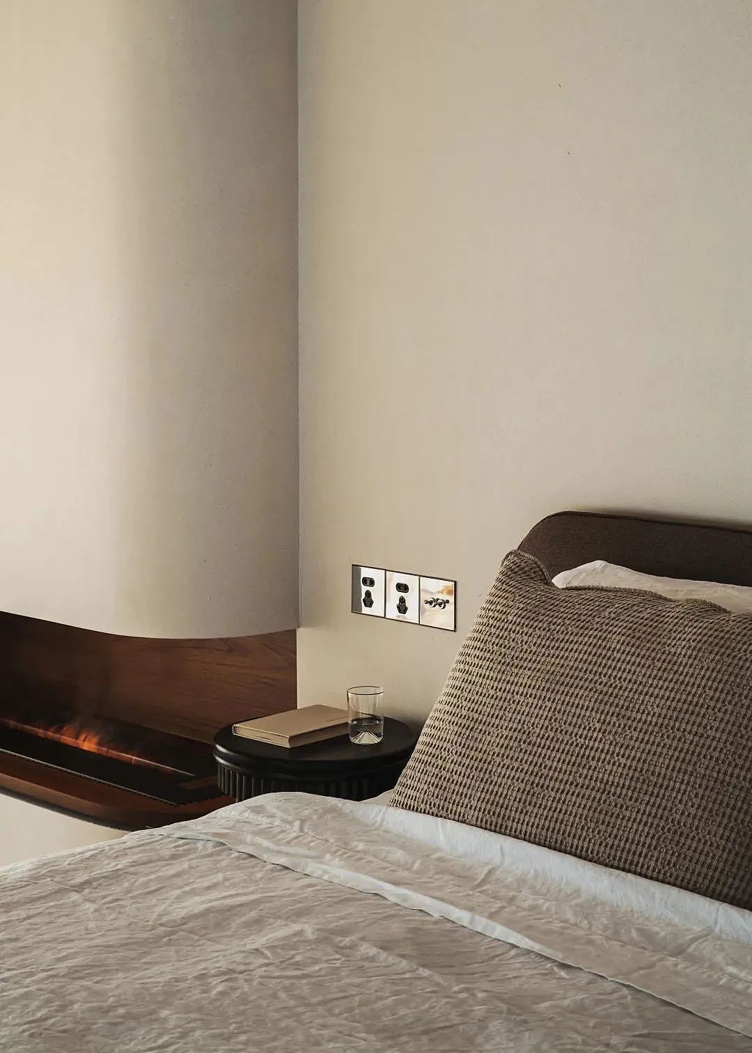 145㎡复式公寓,耐看才是家的样子!