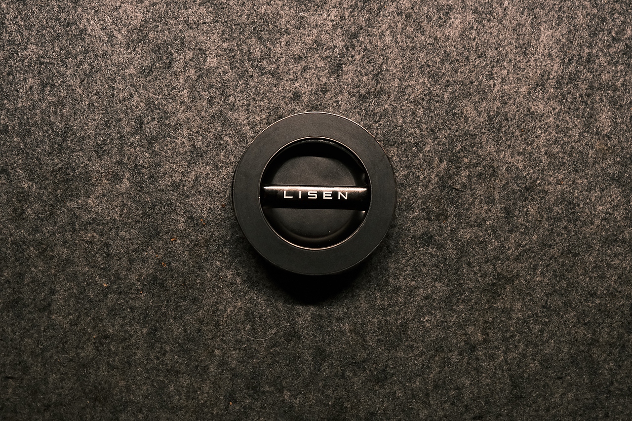 MagSafe磁吸车载支架（图ZMzU2NzI2OTQw） - 电子产品 - 站酷设计师美感优先原创素材 - 站酷ZCOOL