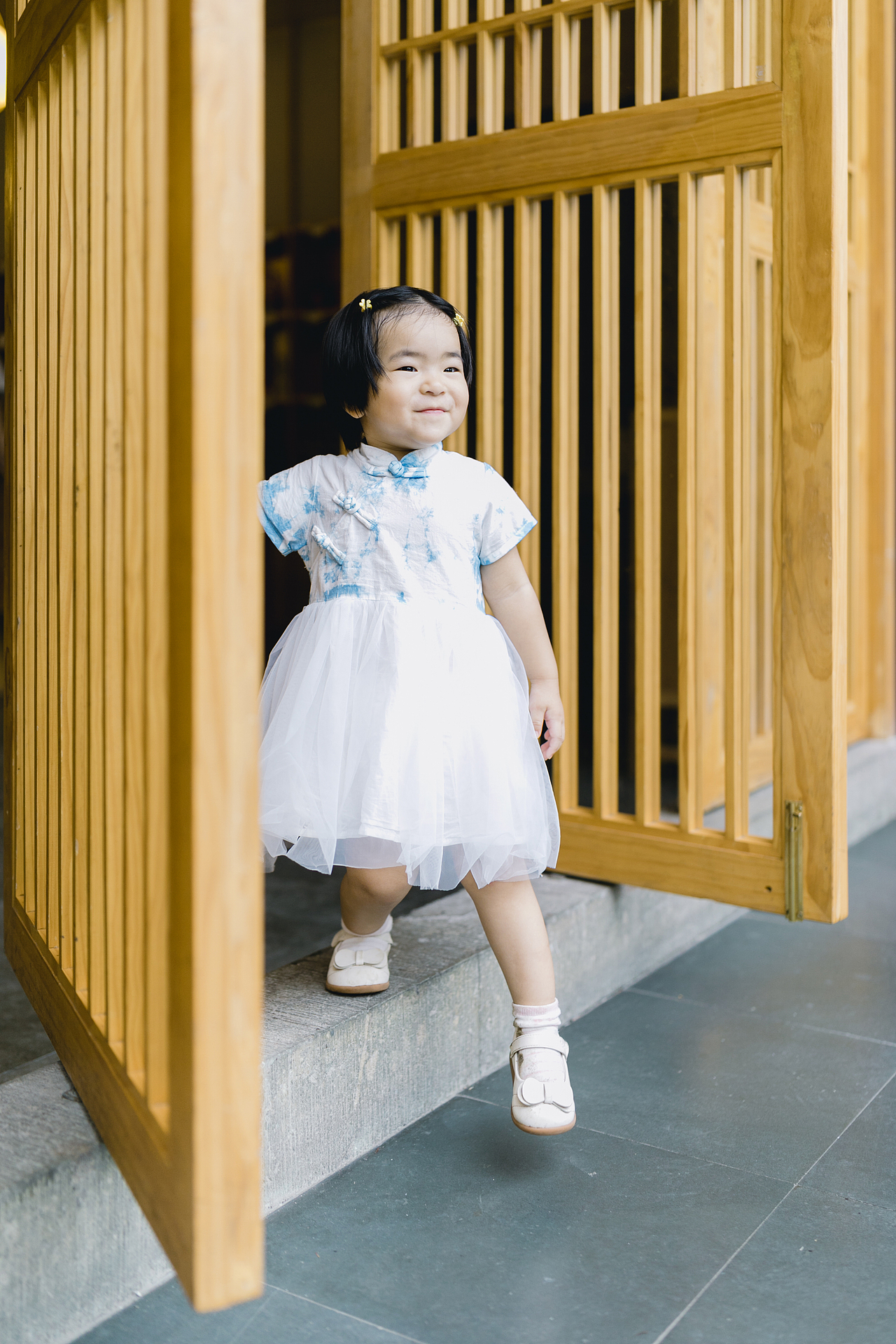 两岁的团团你好