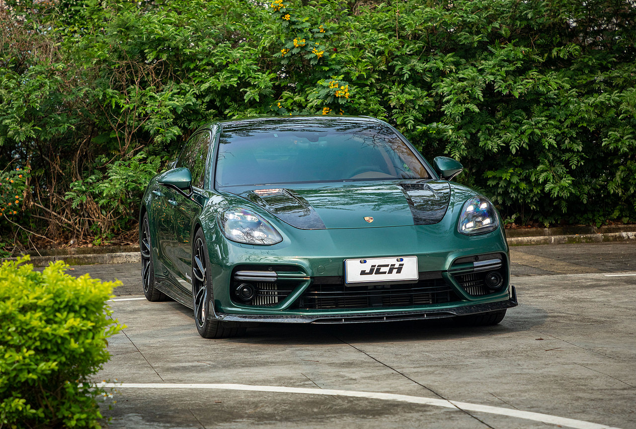 法拉利488+帕拉梅拉夏日涂装（图ZMzMxOTU4OTU2） - 产品摄影 - 站酷设计师容生原创素材 - 站酷ZCOOL